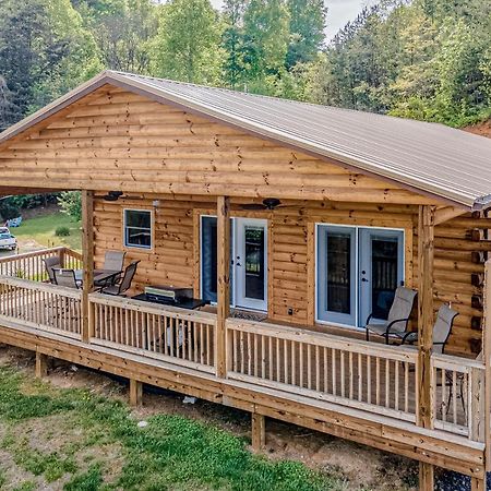 Hilltop Cabin Брайсон-Сити Экстерьер фото